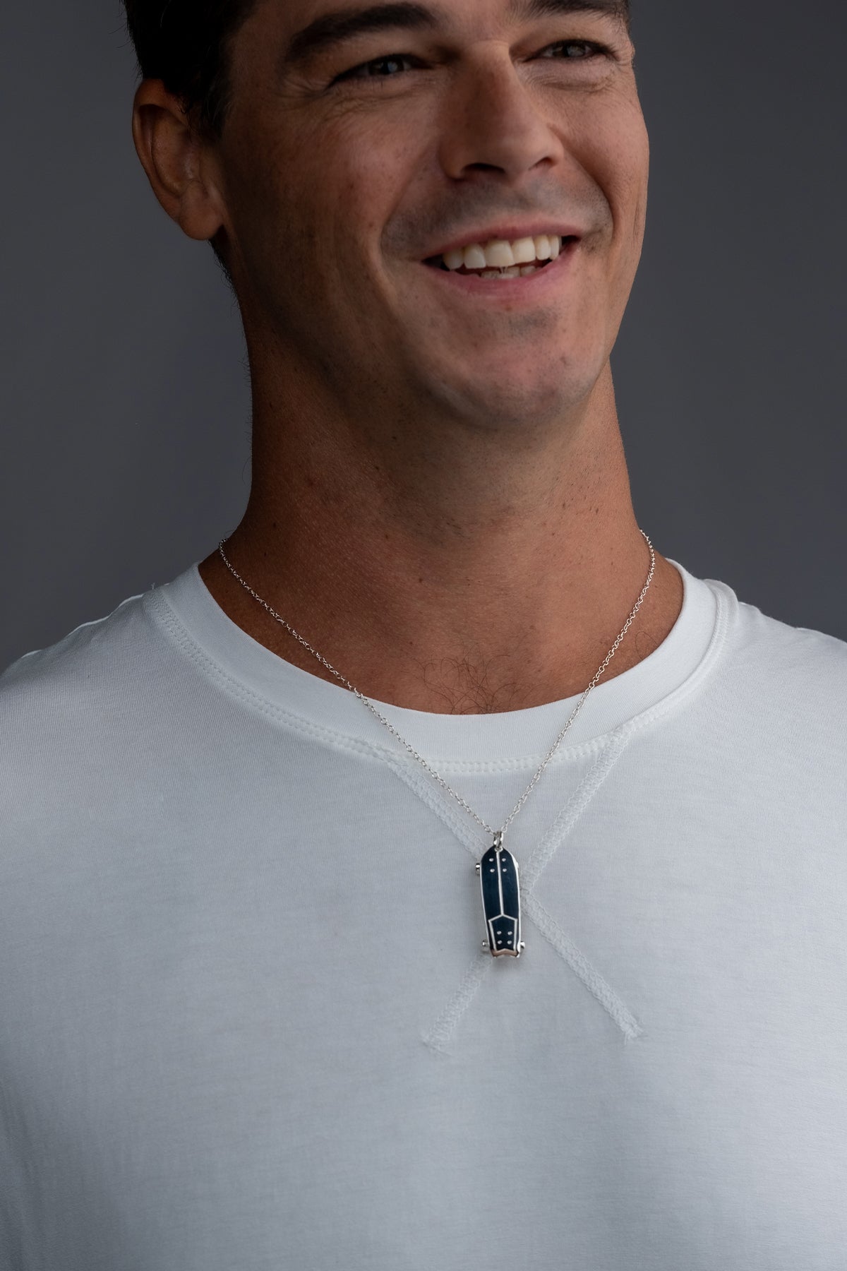 Pendant - Surf Skate OLEG