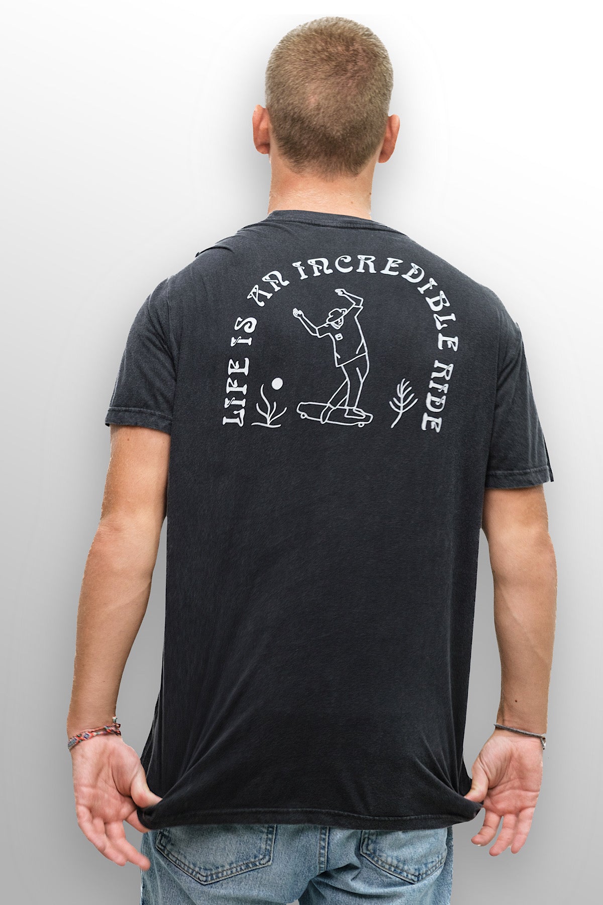T-shirt Dancing