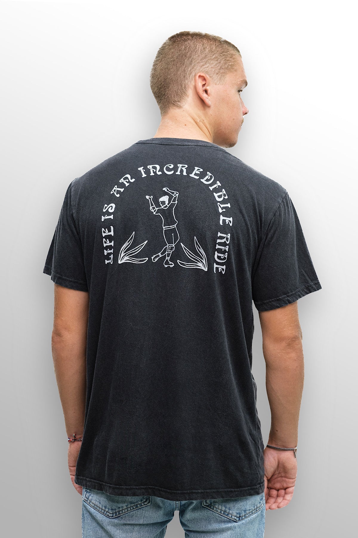 T-shirt Roller